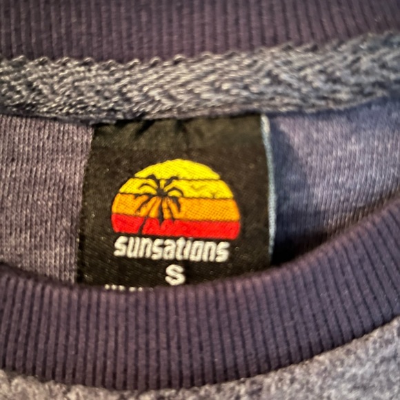 Chincoteague crew sweatshirt size small - Picture 2 of 3